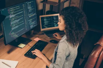 Desenvolvimento Web - Back End